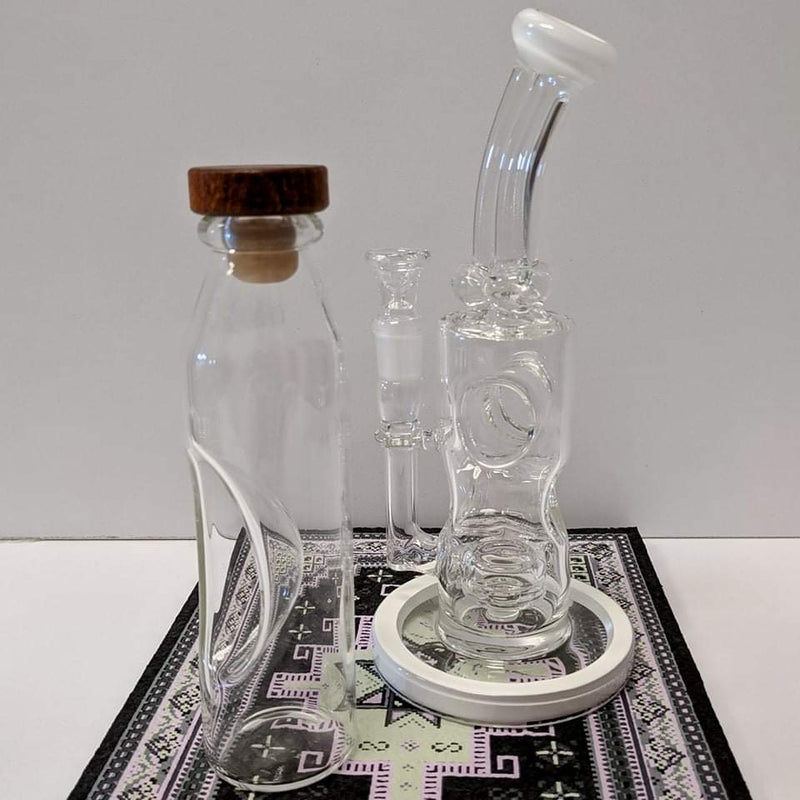 Davin Titland white color accent rig and iso jar 14mm/90